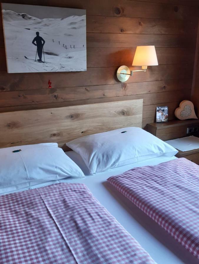 Pension Feiersinger Kitzbühel Buitenkant foto